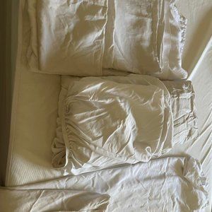 X 2 Twin XL or Split King Resident Sheet SET